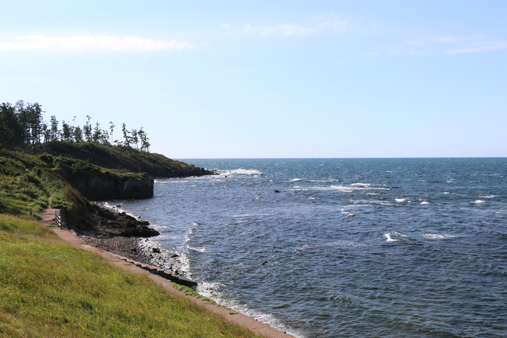 二の浜遊歩道（二の浜海岸より）