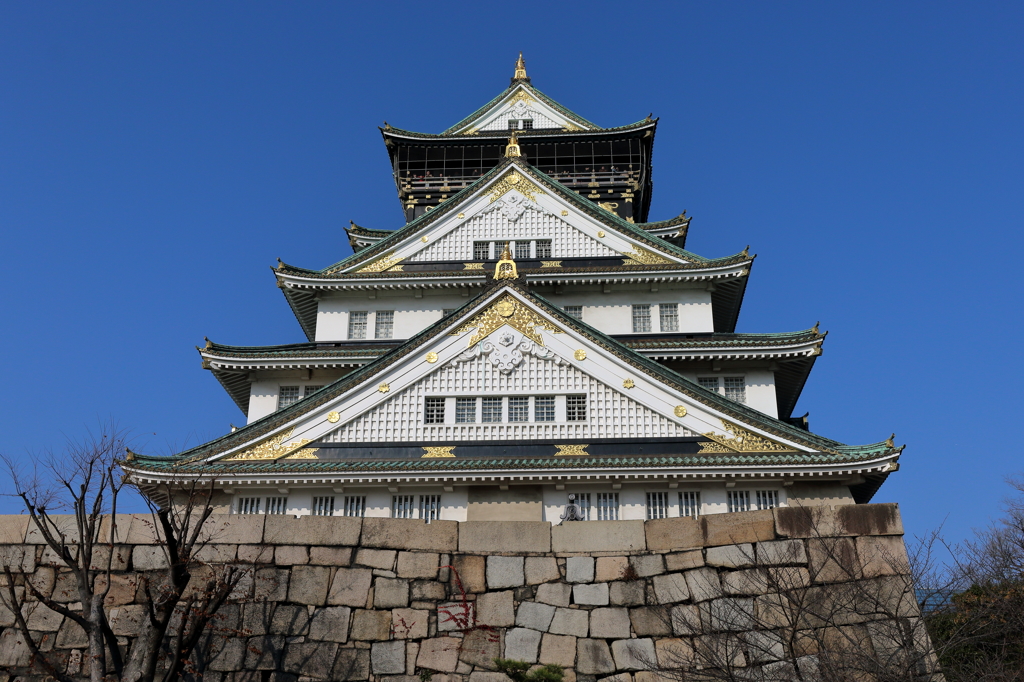 大阪街風景を撮ってみた－冬の青空と大阪城