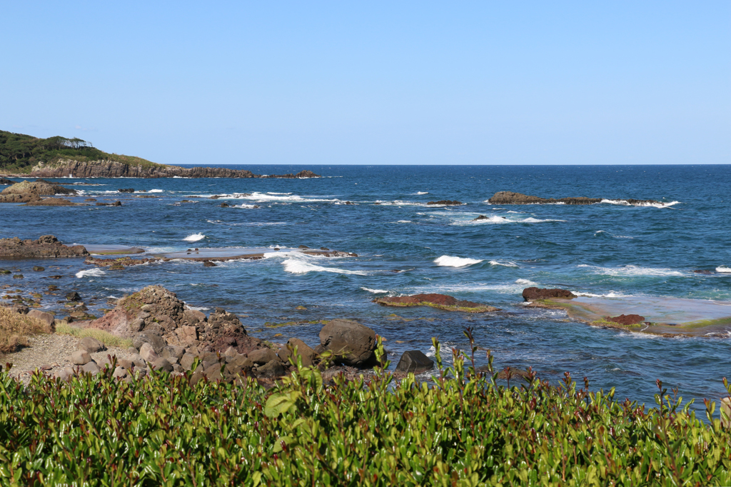 ナホトカ号船首部漂着の海岸 by おにころん （ID：4992657） 写真共有サイトPHOTOHITO