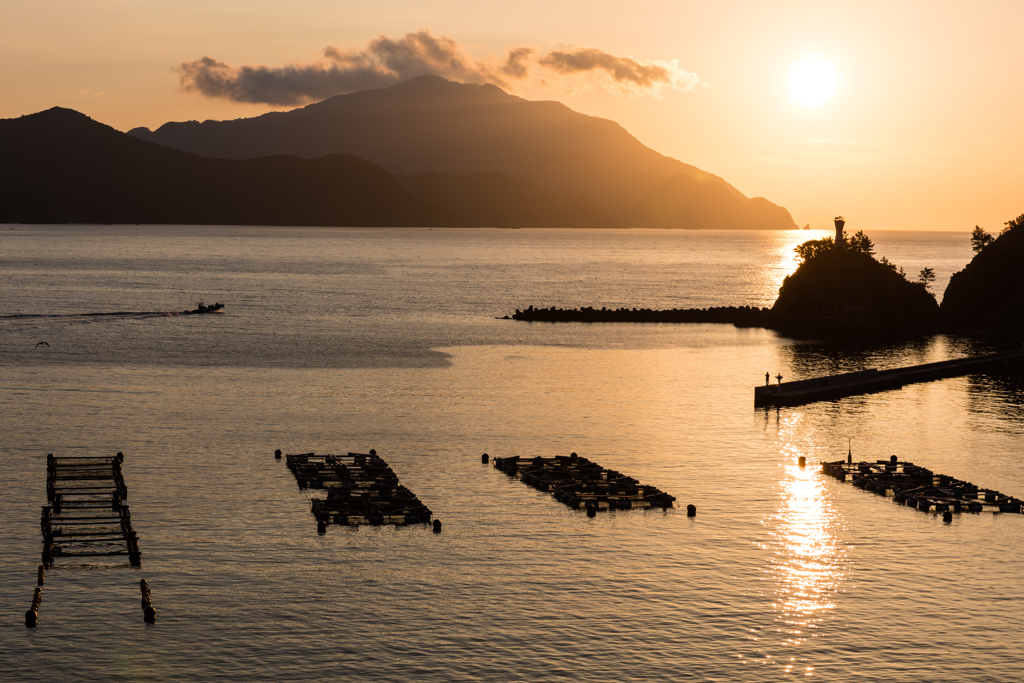 釣姫漁港の夕景