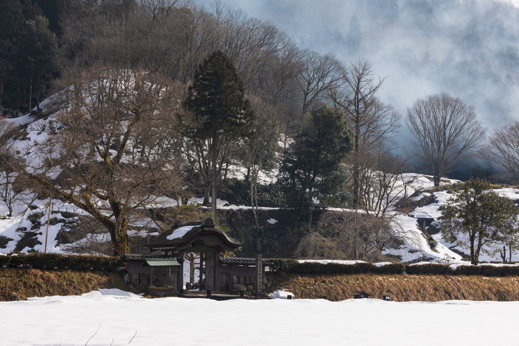 雪の唐門２