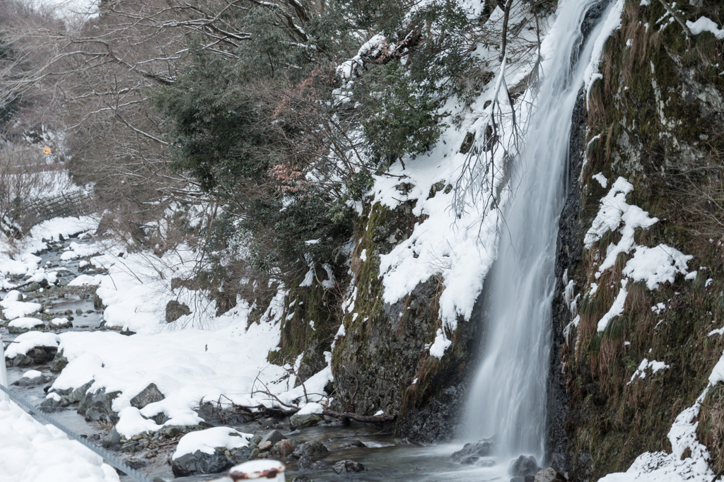 簾滝 雪景色