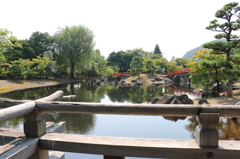 紫式部公園－釣殿から中島を見る