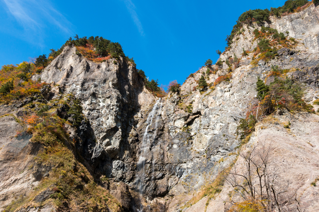 ふくべの大滝２（2015秋の白山白川郷ホワイトロードより）