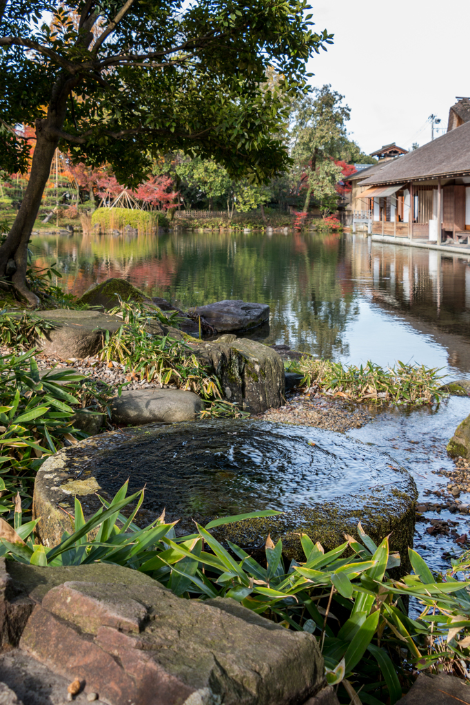 臼の茶屋の蹲踞（養浩館庭園より）