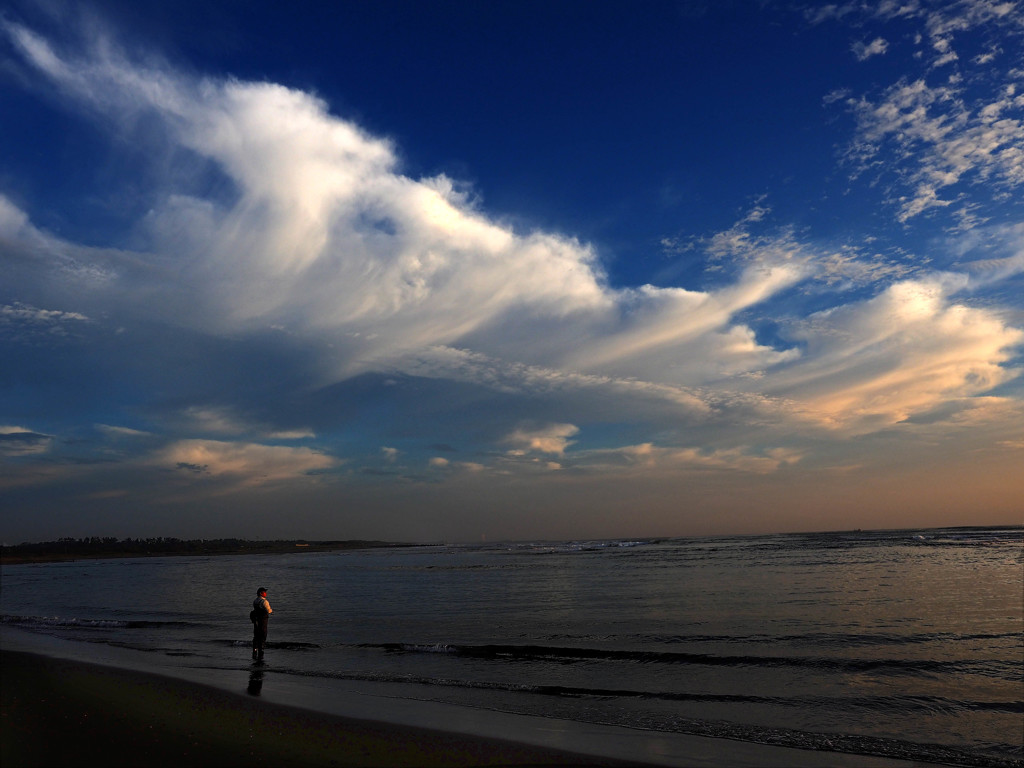 河口の朝雲