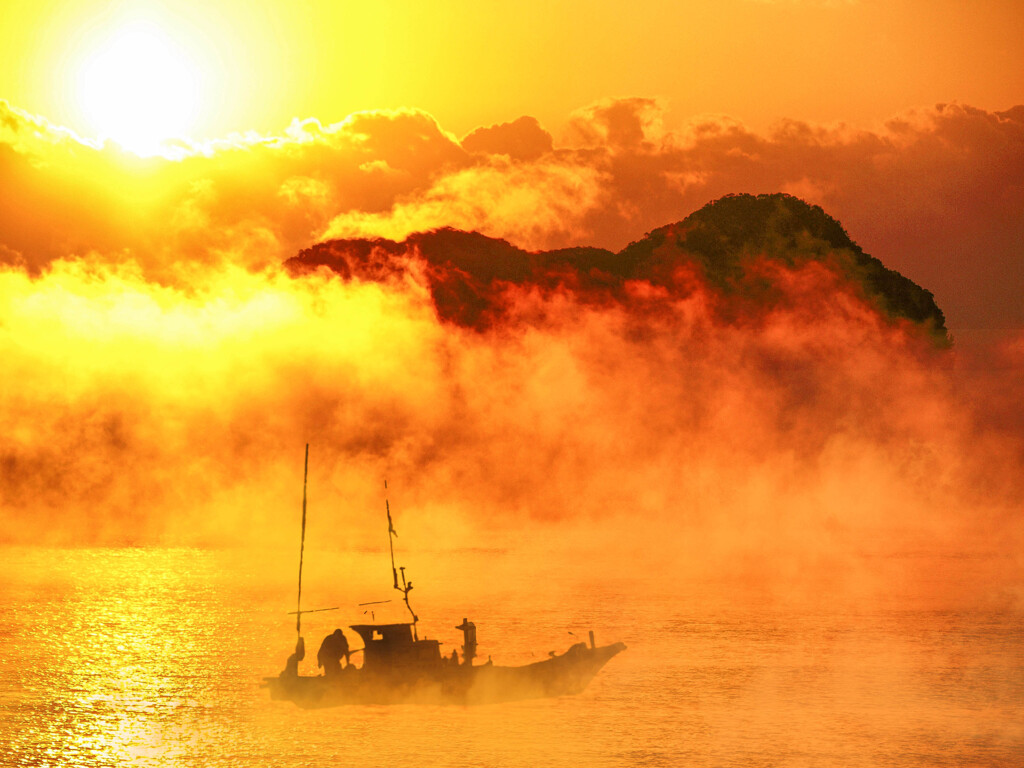 気嵐の中へ