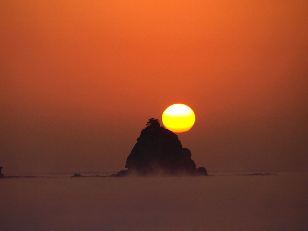 島の昇陽