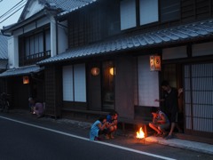 迎え火の里