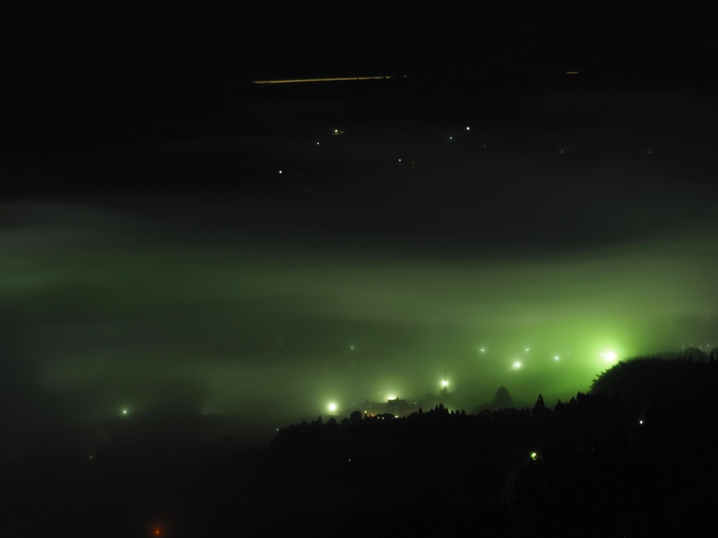 夜霧