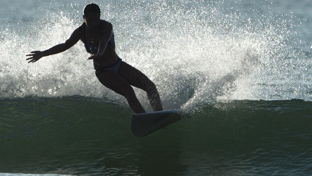 サーファーガール