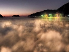 気嵐湧く港