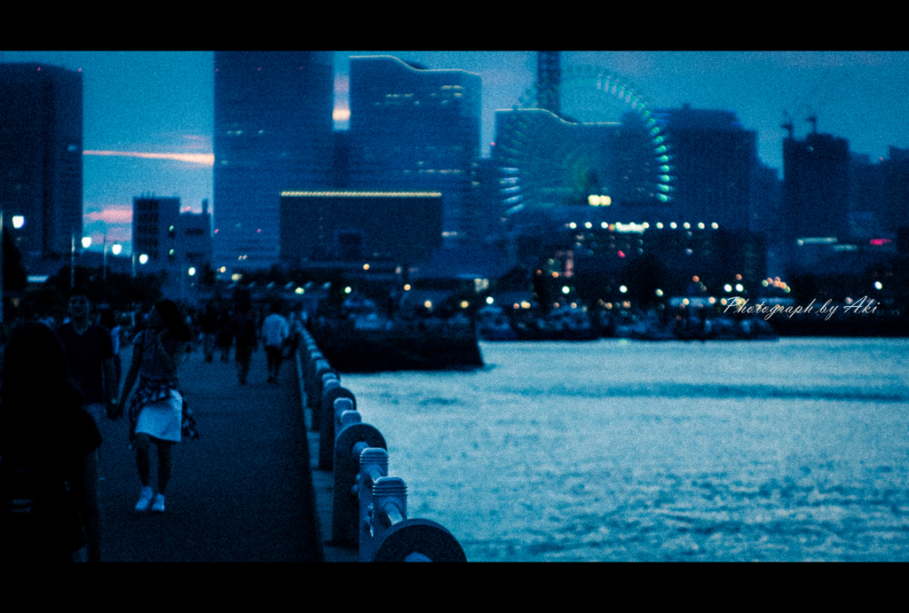 ブルーライトYOKOHAMA