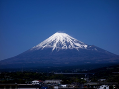 残雪の富士