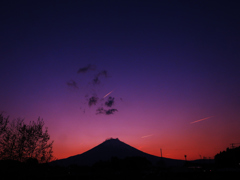 富士山と十字編隊