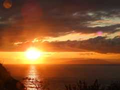 大島と朝陽