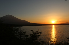 夕焼けの渚