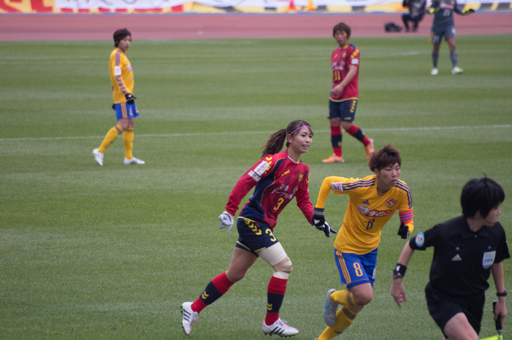 第37回皇后杯 準決勝　INAC神戸 vs ベガルタ仙台 にて#1