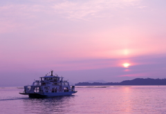 朝日の中 安芸の宮島へ☆