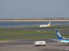 羽田空港第二ターミナル展望デッキより