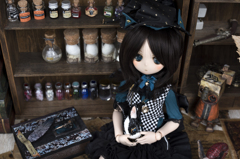 The black hair of Alice
