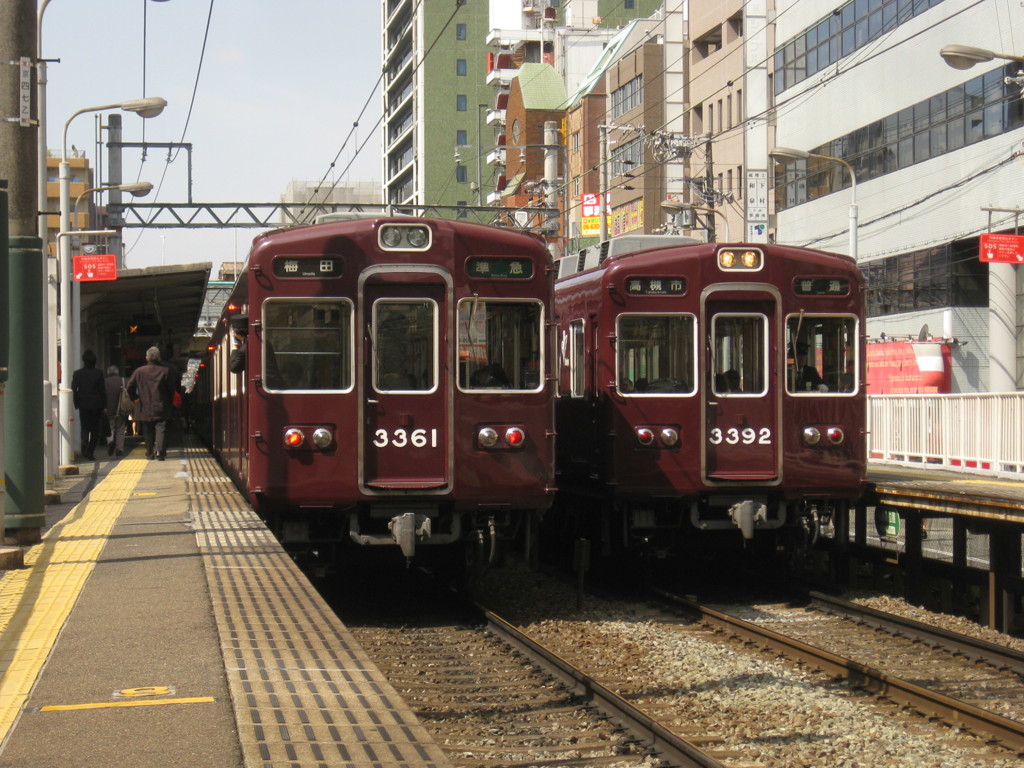 3300系の離合