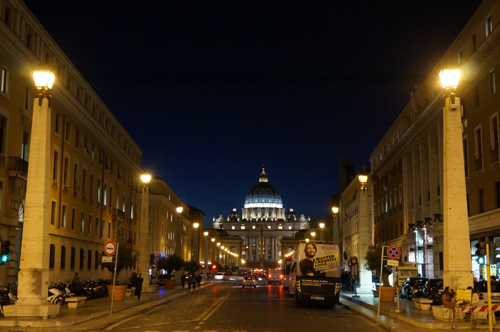 Italy⑦