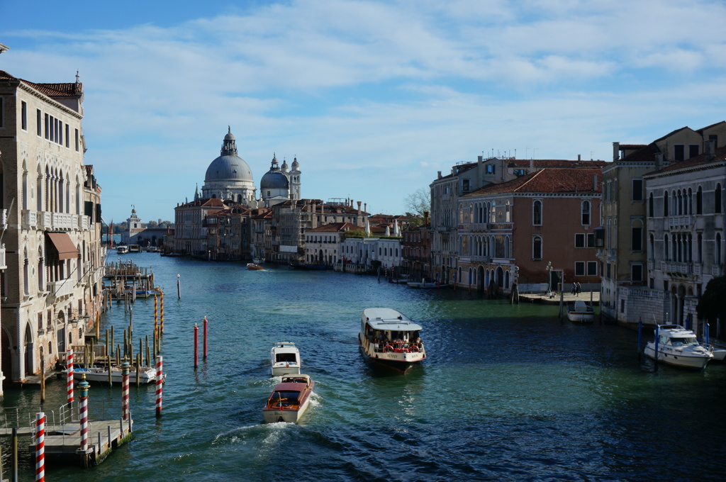 Italy⑤