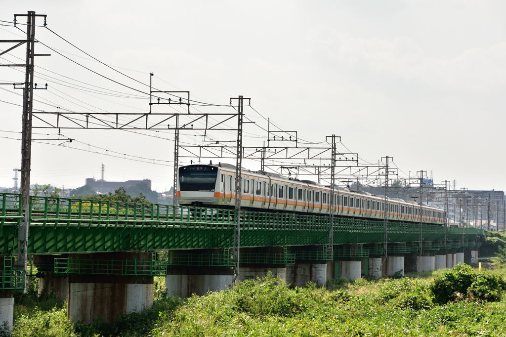多摩川を渡る中央特快2