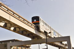 多摩上水駅に向かうモノレール 多摩上水駅に向かうモノレール