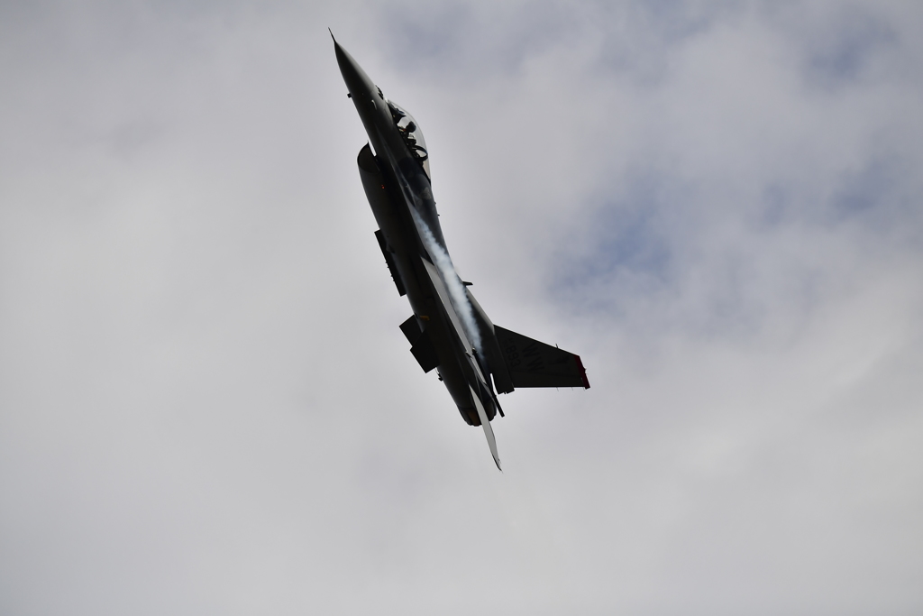F-16