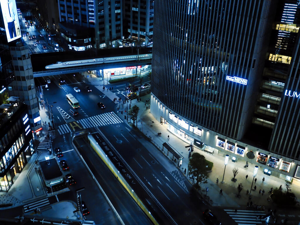 TOKYO NIGHT