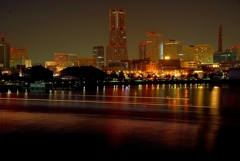 横浜の夜明け前