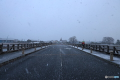 雪の渡月橋