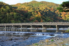秋の渡月橋