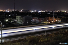 夜景と新幹線