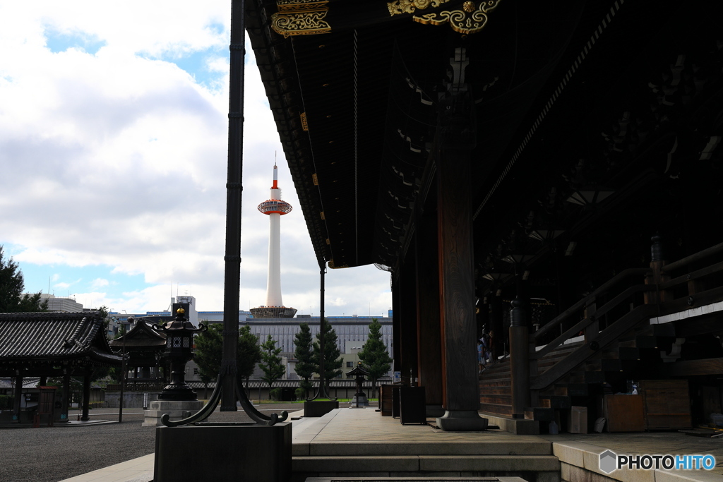東本願寺と京都タワー