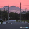 バックミラーで見つけた夕暮れ