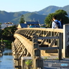 夕日が当たる渡月橋