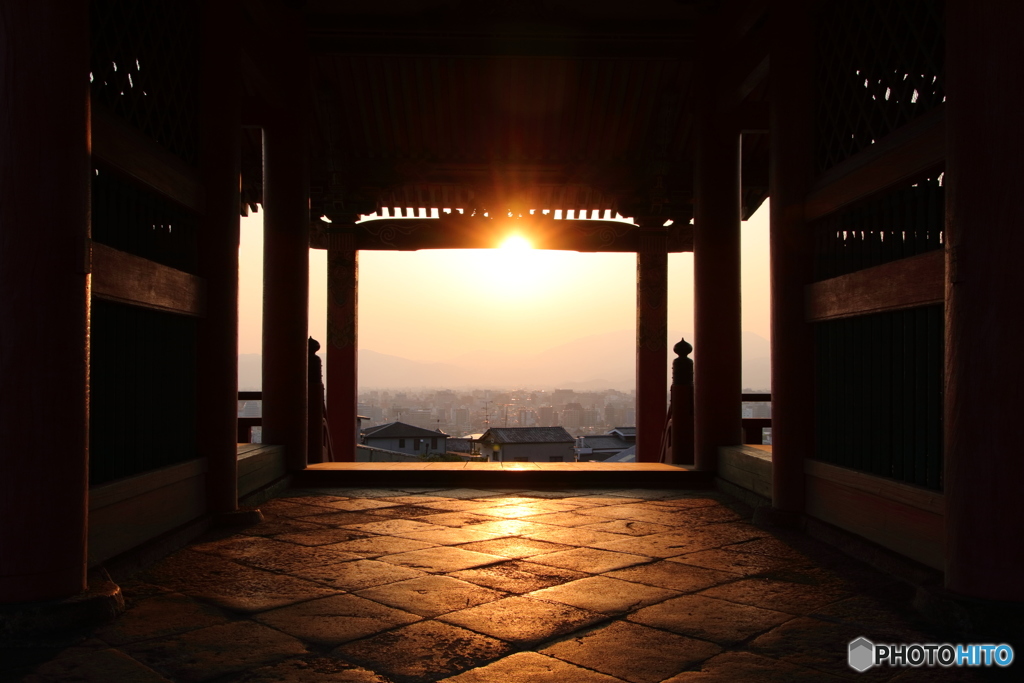 清水寺 西門から望む夕景