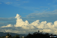 巨大雲① イカの姿フライ