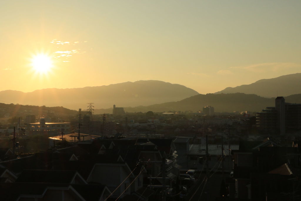 我が町、土曜日の朝日