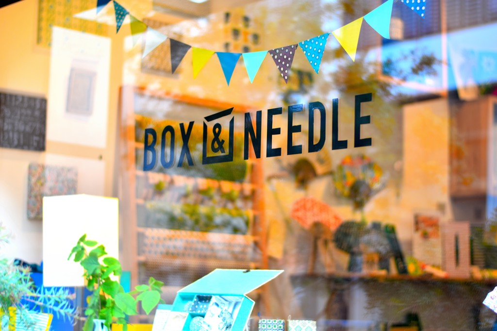 BOX&NEEDLE