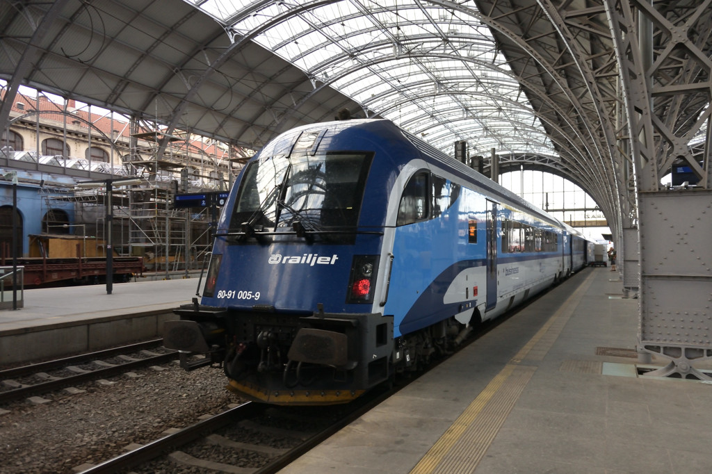 プラハ　プラハ中央駅