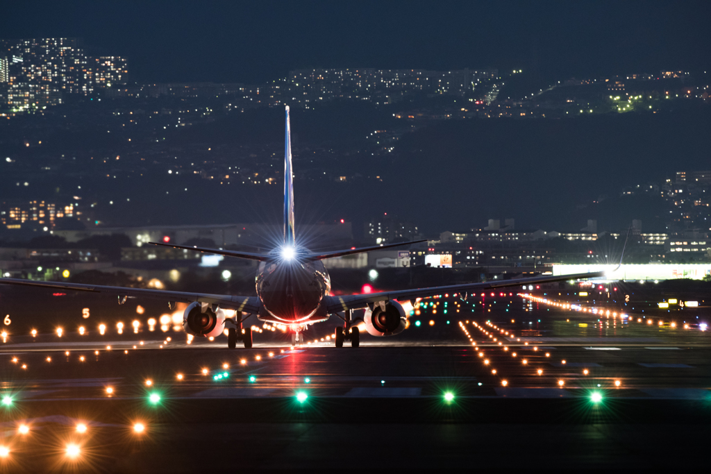 伊丹空港　千里川　夜景