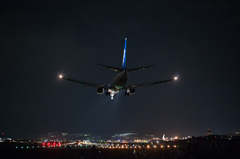 伊丹空港　千里川　夜景