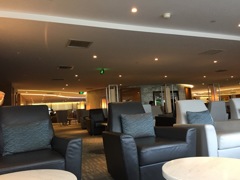 上海　上海浦東国際空港　ビジネスラウンジ