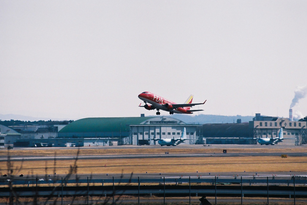 フィルムカメラで飛行機