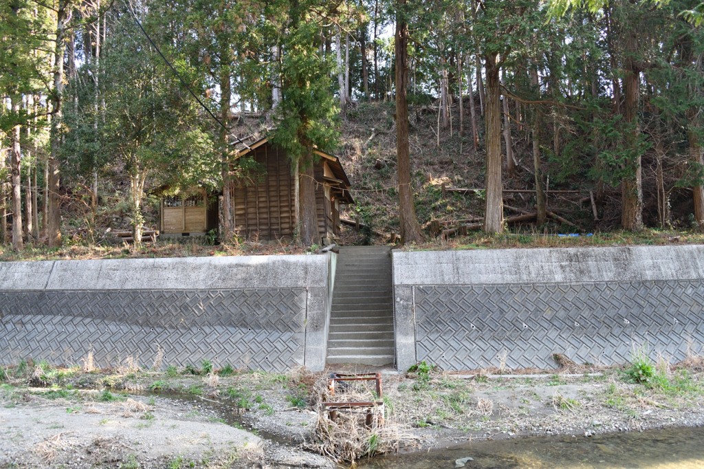 塩井神社