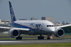 B787